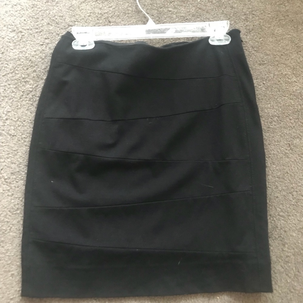White House black market black skirt